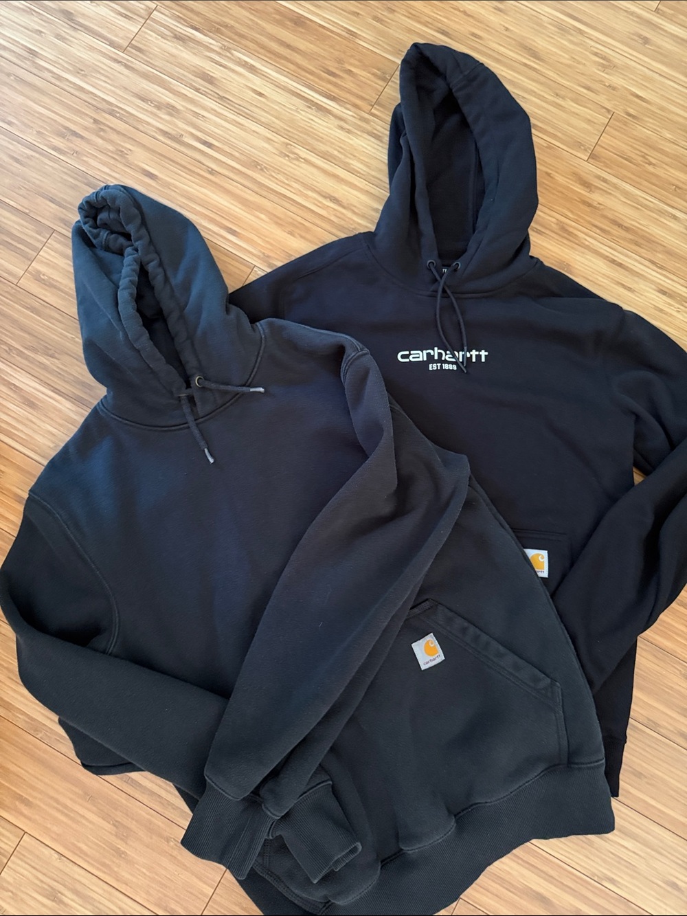🎉 2 for 1 🎉 Men’s Carhartt Black Hoodies